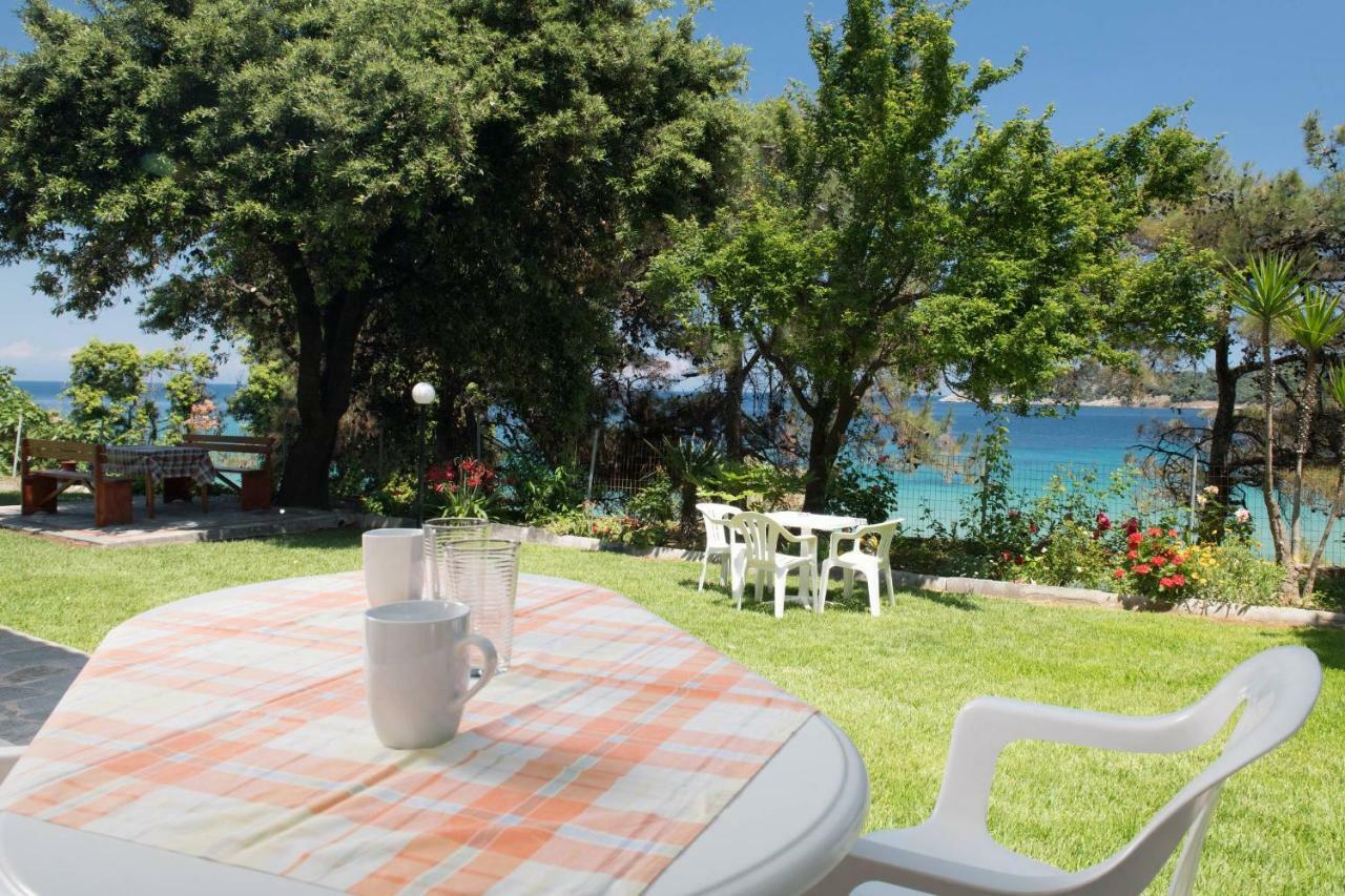Pension Giannis Αdults Only Koinira Exterior photo