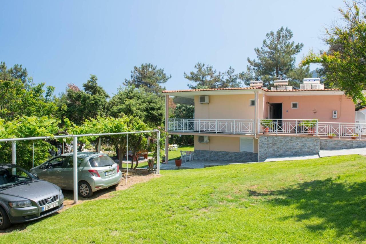 Pension Giannis Αdults Only Koinira Exterior photo